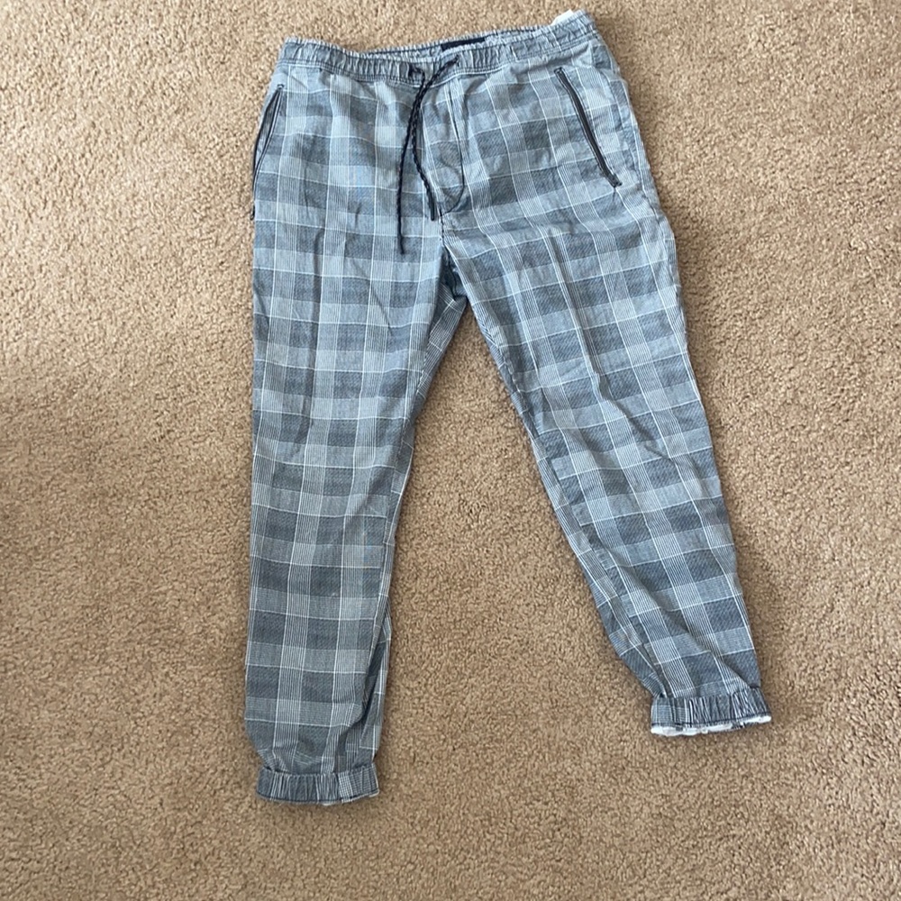 American Eagle jogger type pant
